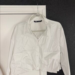 Zara Off-White Cropped Button-Up Shirt